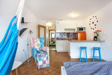 Apartment Living Colors Ljubljana Bagian luar foto