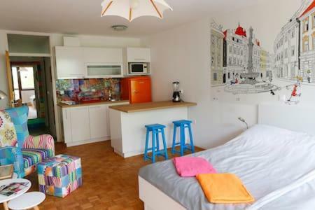 Apartment Living Colors Ljubljana Bagian luar foto